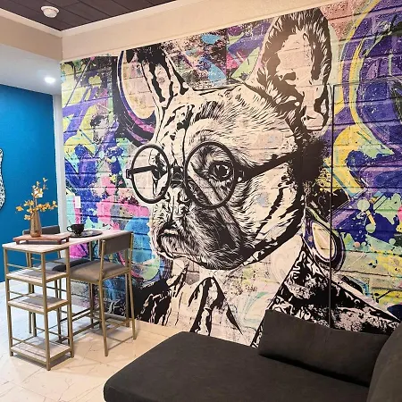 Frenchie Loft Apartment